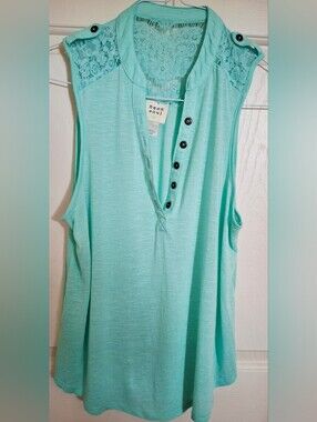 Neon Soul Mint Lace Yoke Button Tank Size L (Jrs)